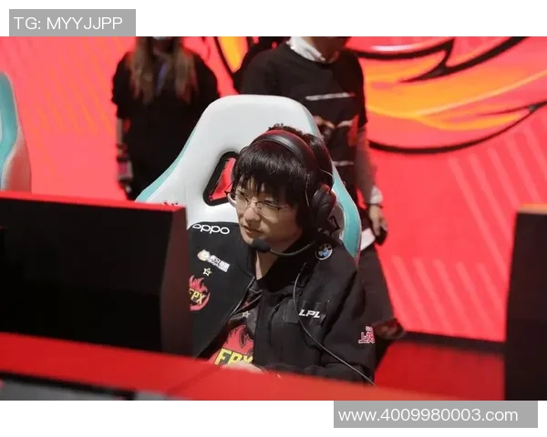 CSGO巨献：深入分析FPX战队的战术意识与团队配合技巧